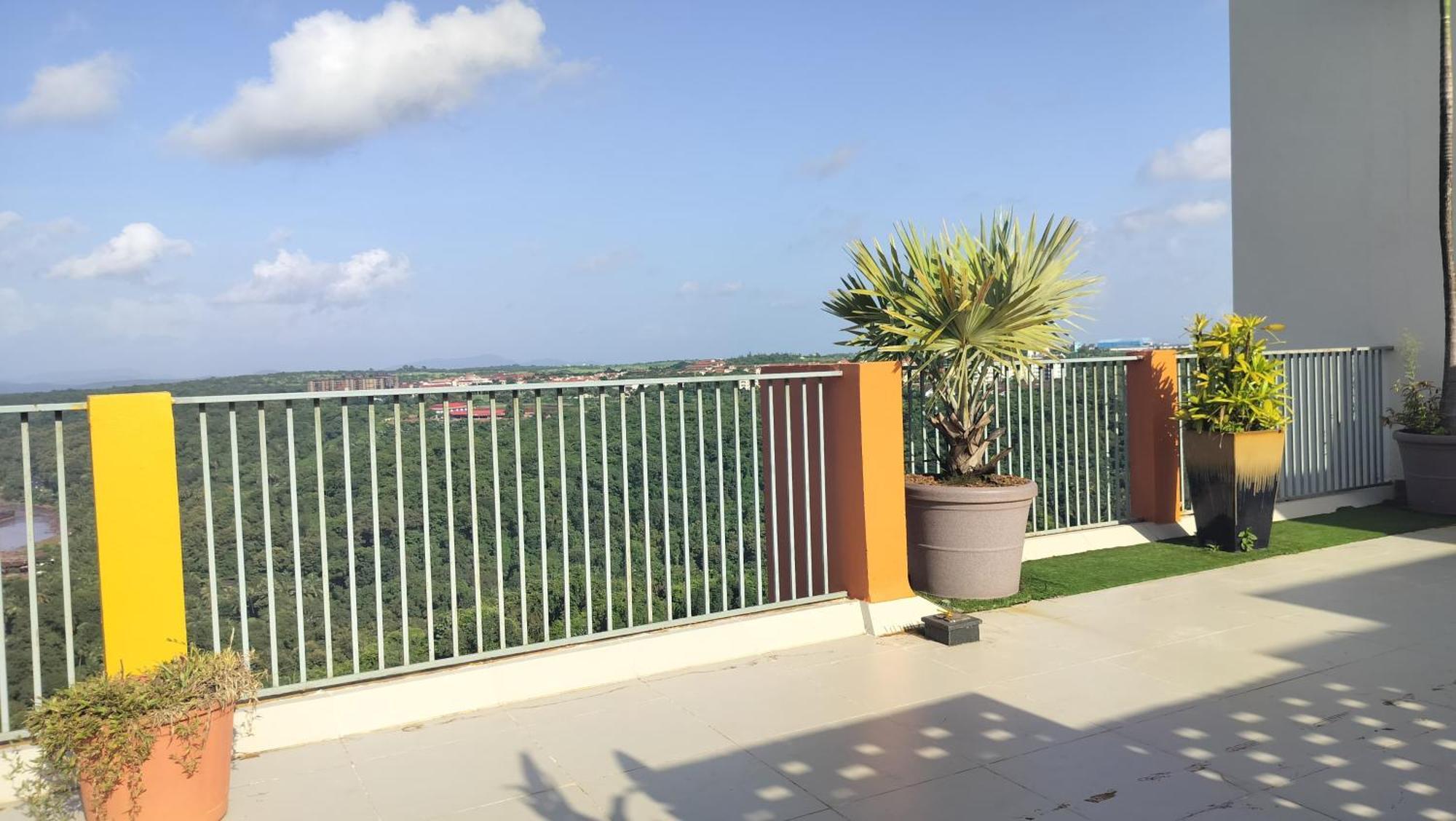 Tata Rio De Goa, Good Stay 2 Bhk Pool View Premium Apartment, 805 Dabolim Exterior photo